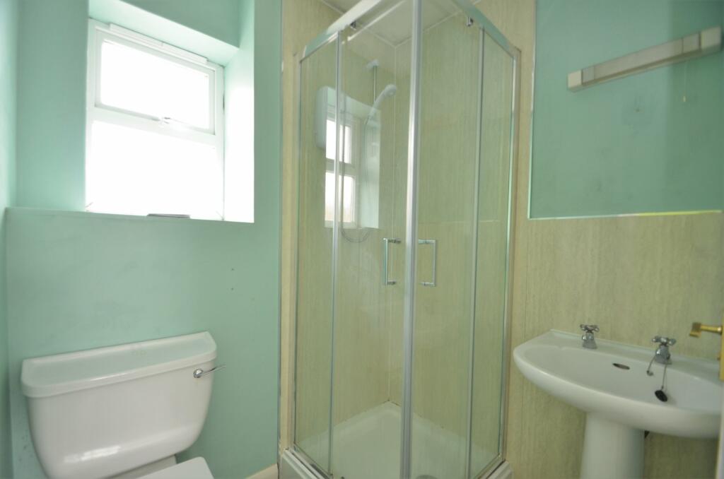 Ensuite Shower