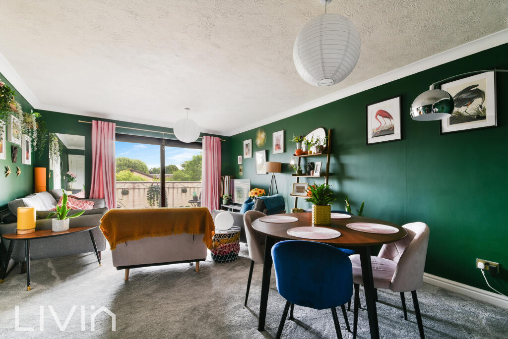 FLEETWOOD CLOSE, 32- (7)