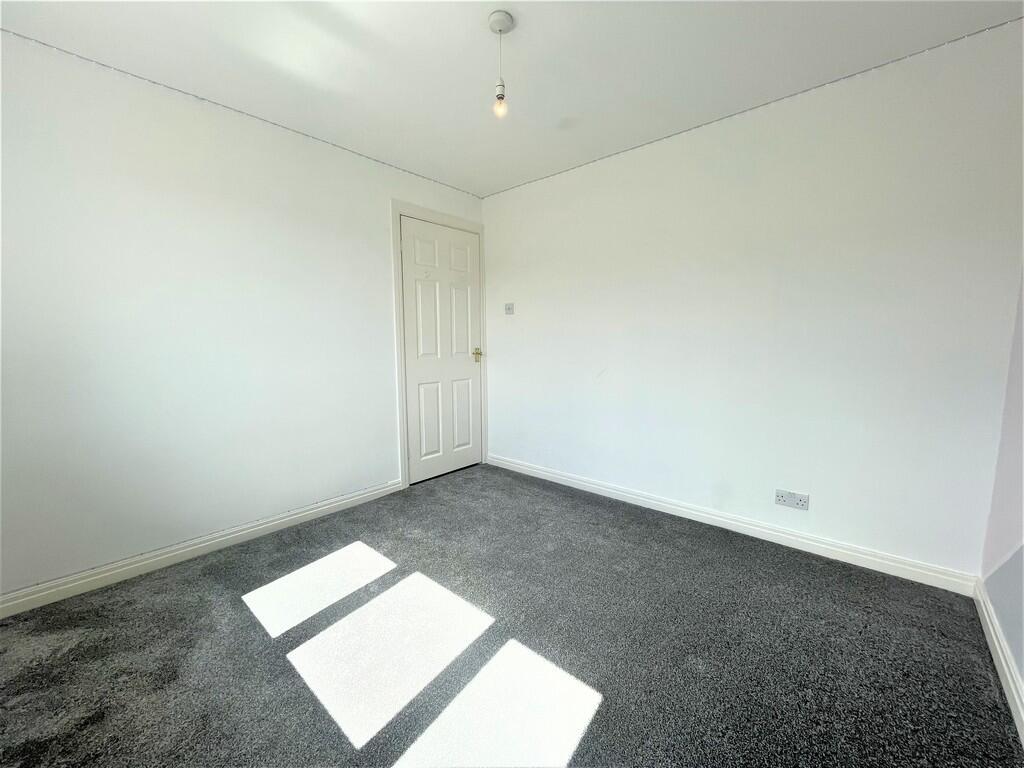 83e Valley Road I...