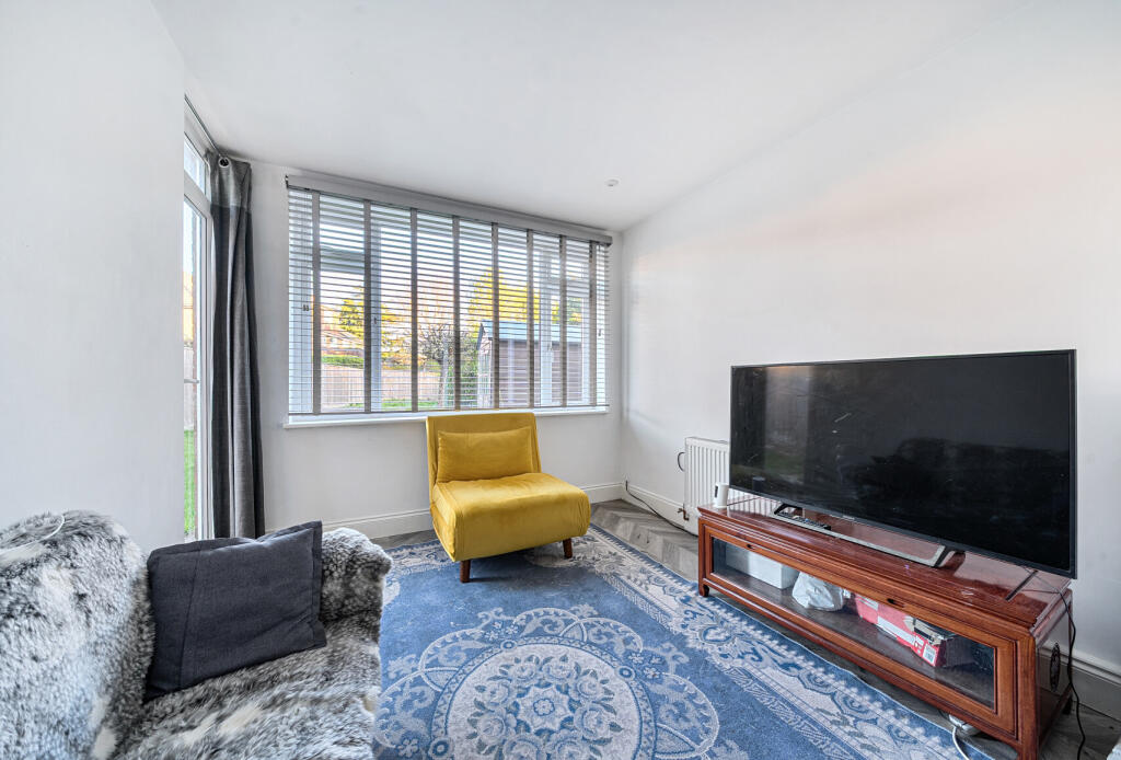 1384234-9-6920948...