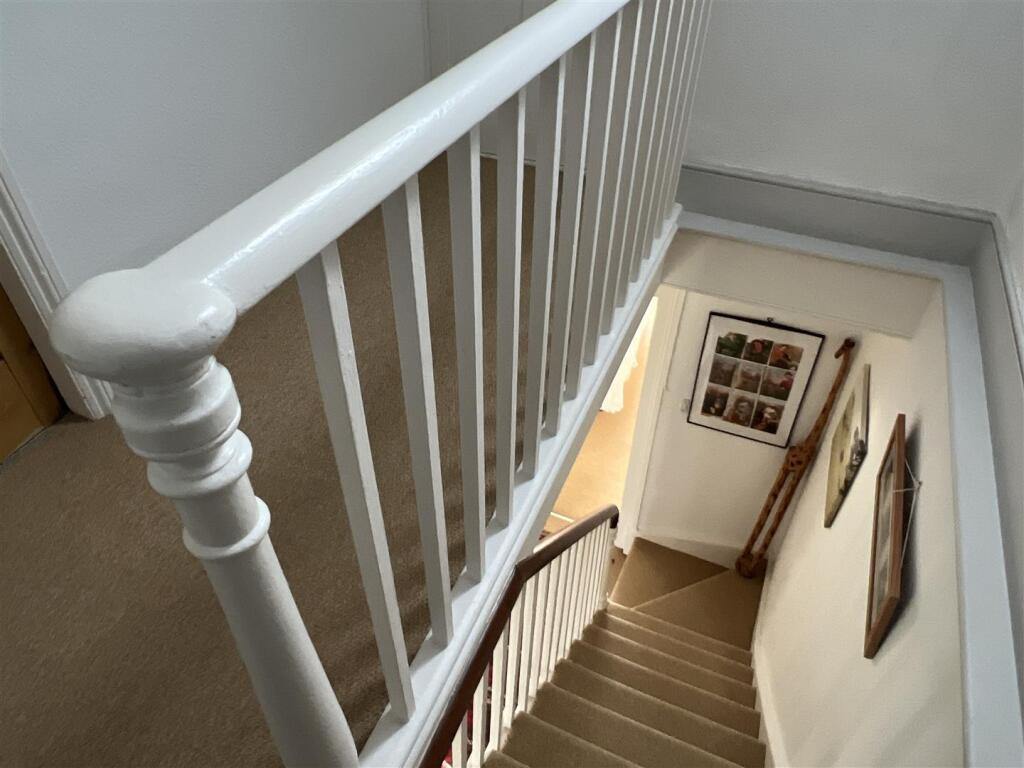 Landing &amp; Stairs