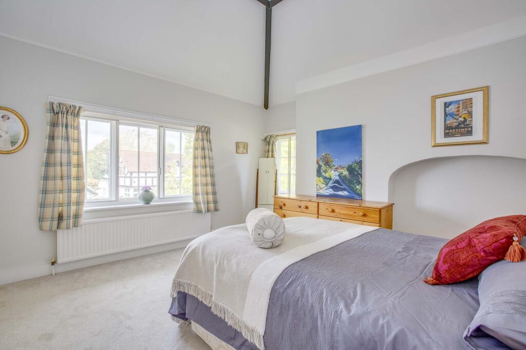 24 Elm Lane, SL8 5PG (LOW RES)-9