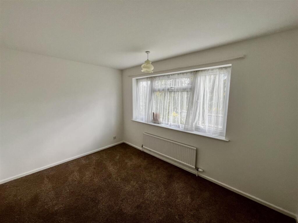 2nd Bedroom