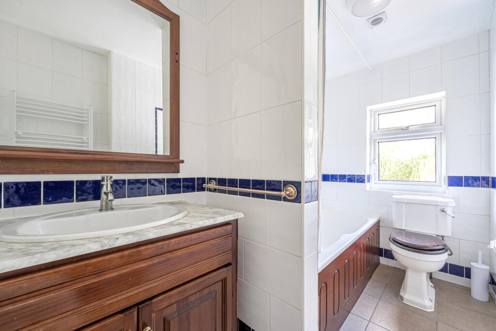 1343861-16-68b575...