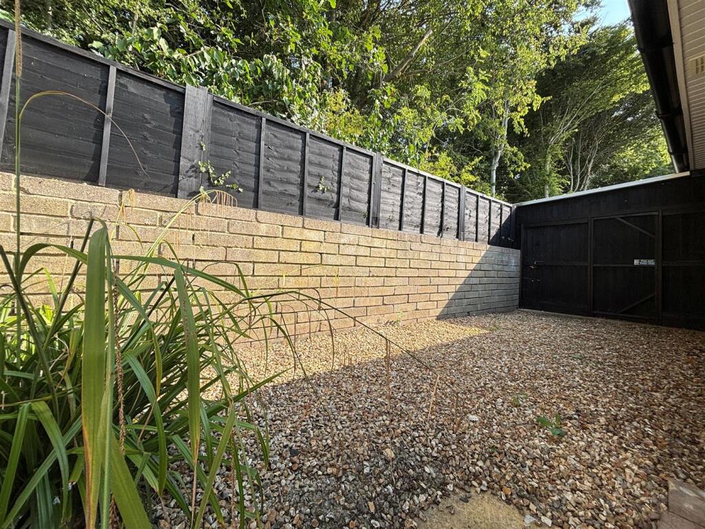 Garden 2.jpg