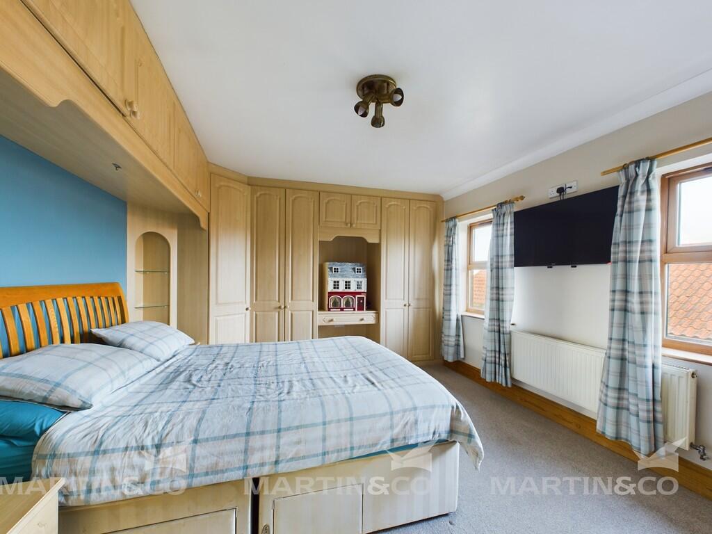 CAM02406G0-PR0376...