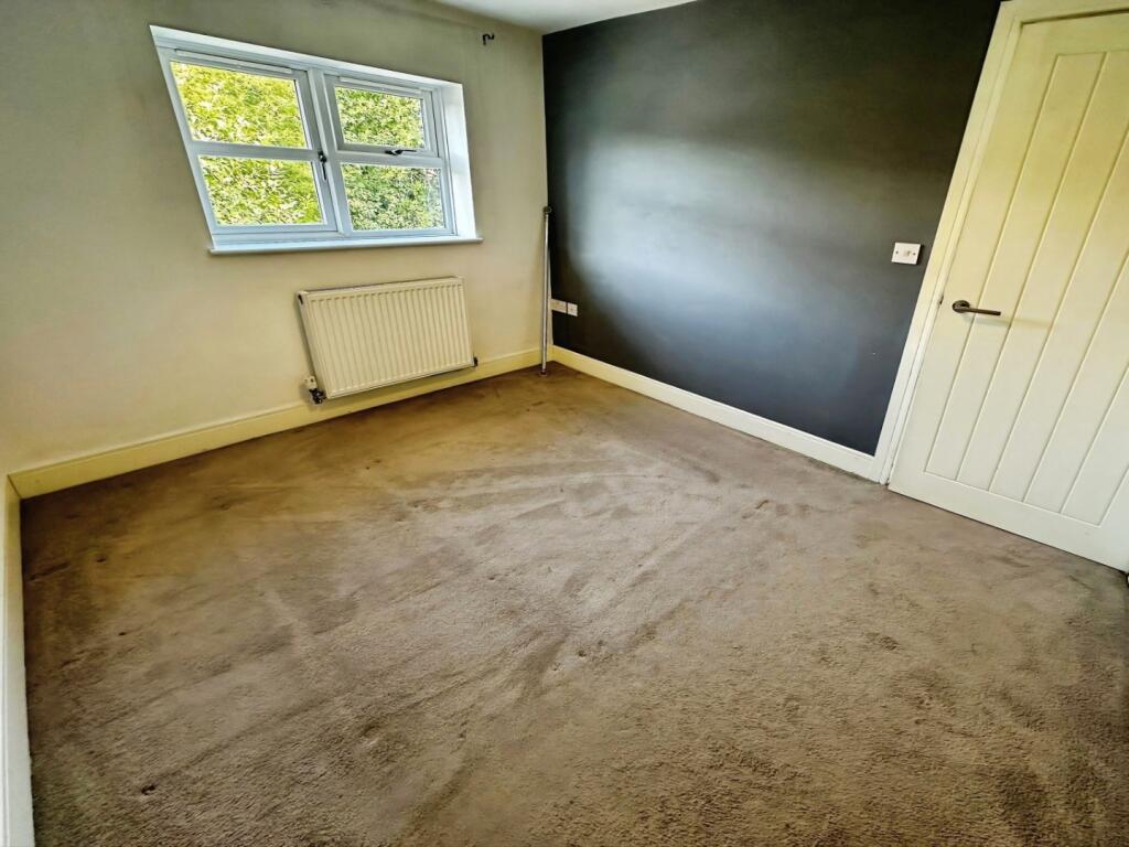 pbox-bedroom-333217.jpeg