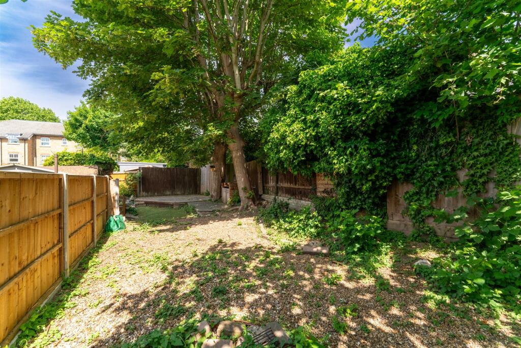 7 Campbell grounds.jpg