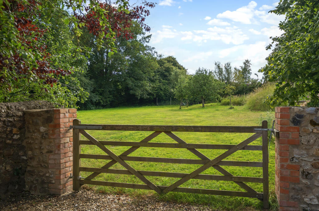 1310961-16-685990...