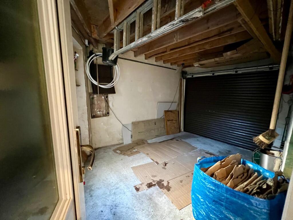 Integral Garage