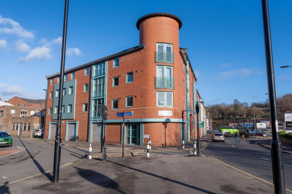 Fornham Street, Columbia Place, S2