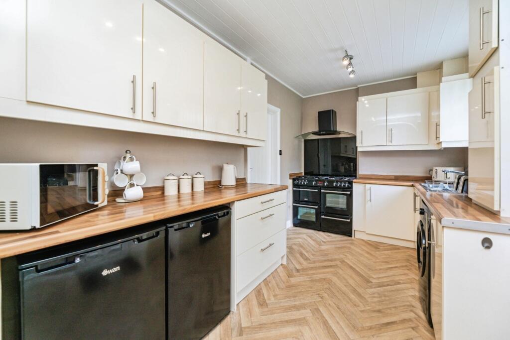 pbox-kitchen-334189.jpg
