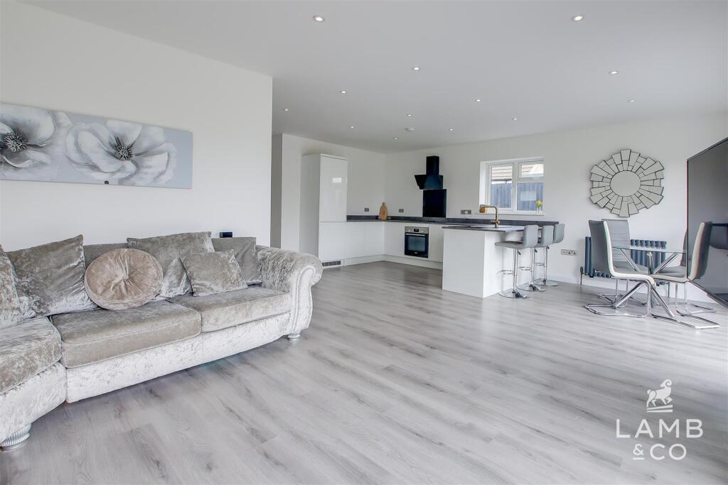 OPEN PLAN KITCHEN/ LIVING SPACE