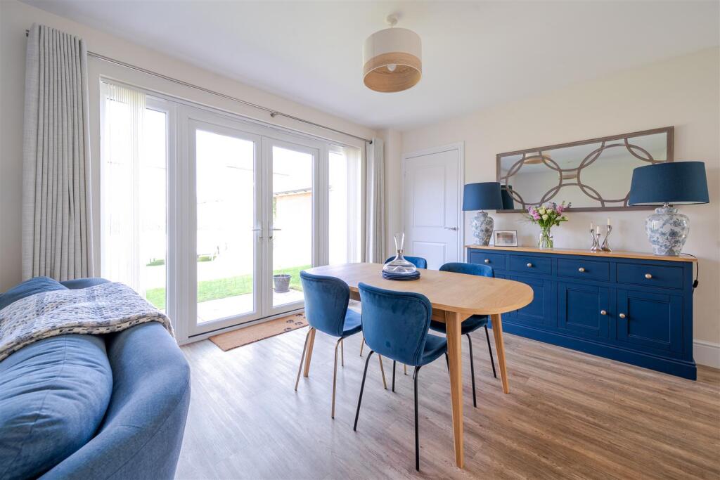 32 Tanters Road, Towcester (14).JPG