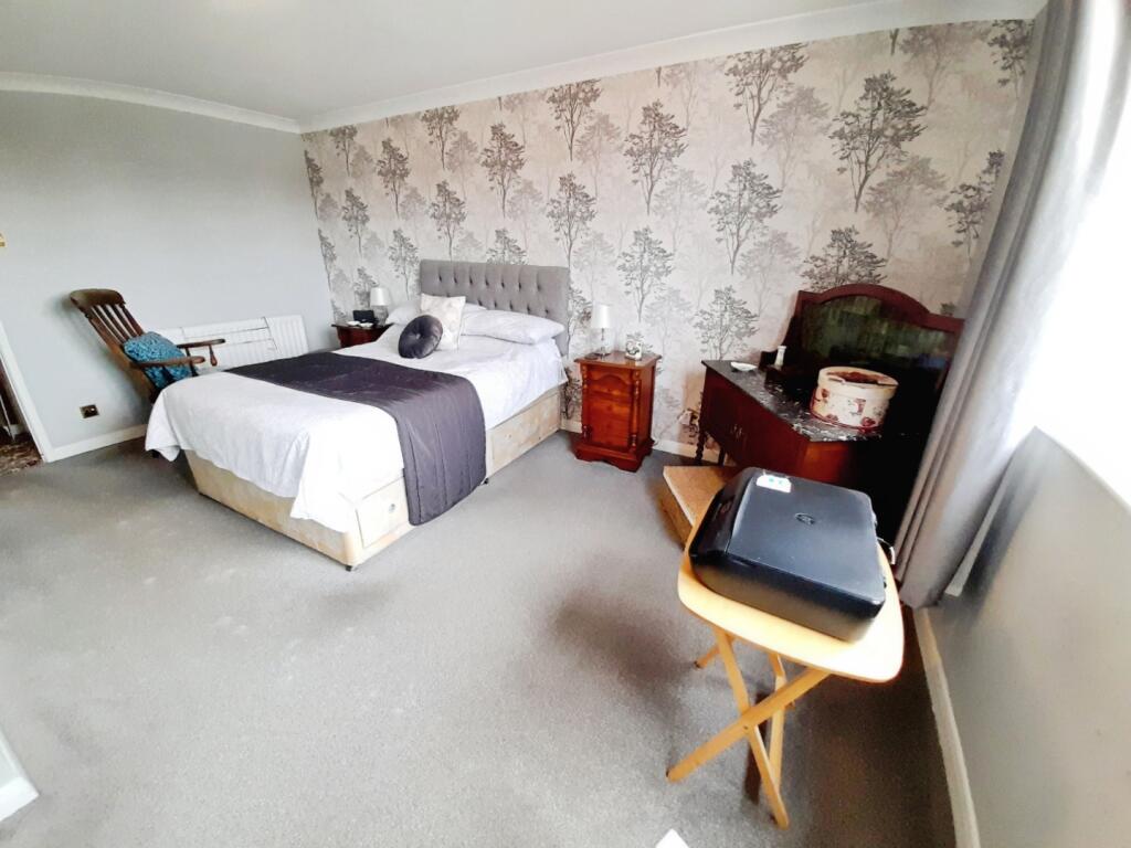 pbox-bedroom-315896.jpg