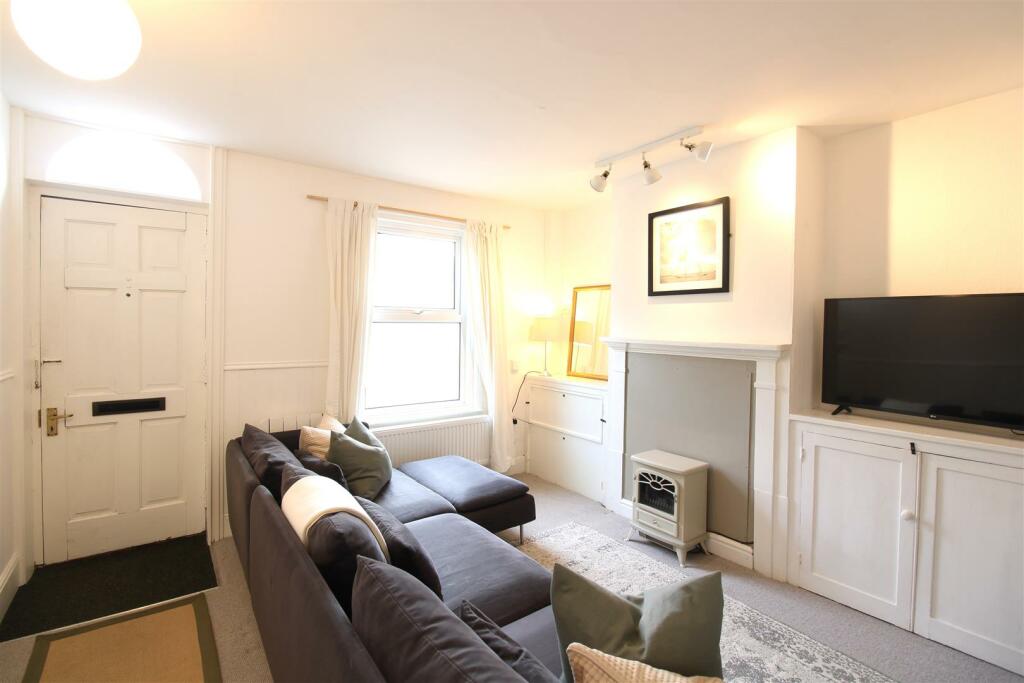 front room 3.JPG
