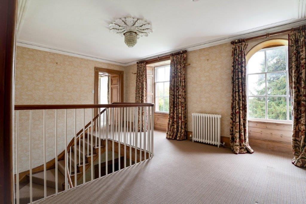 Longcot House - Landing.jpg