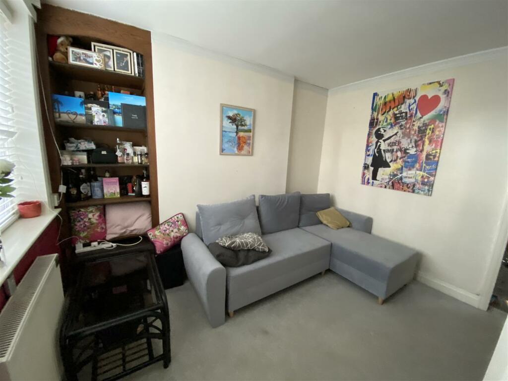 Lounge: