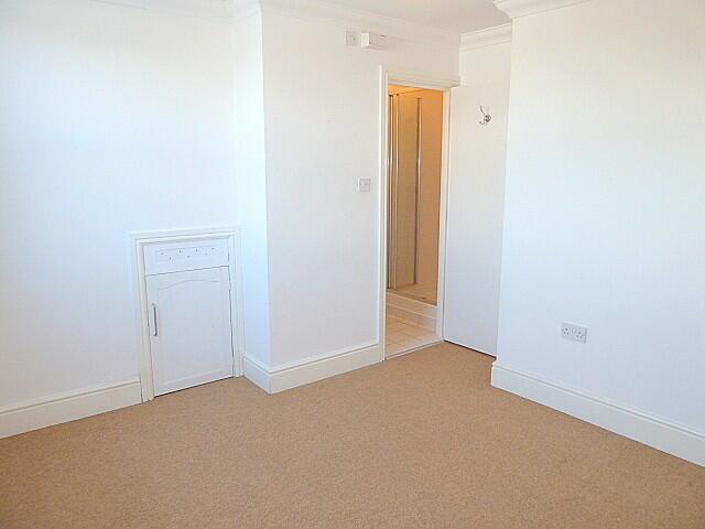 Bedroom with ensuite