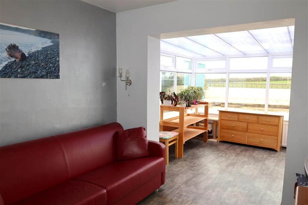 Bedroom /  Reception