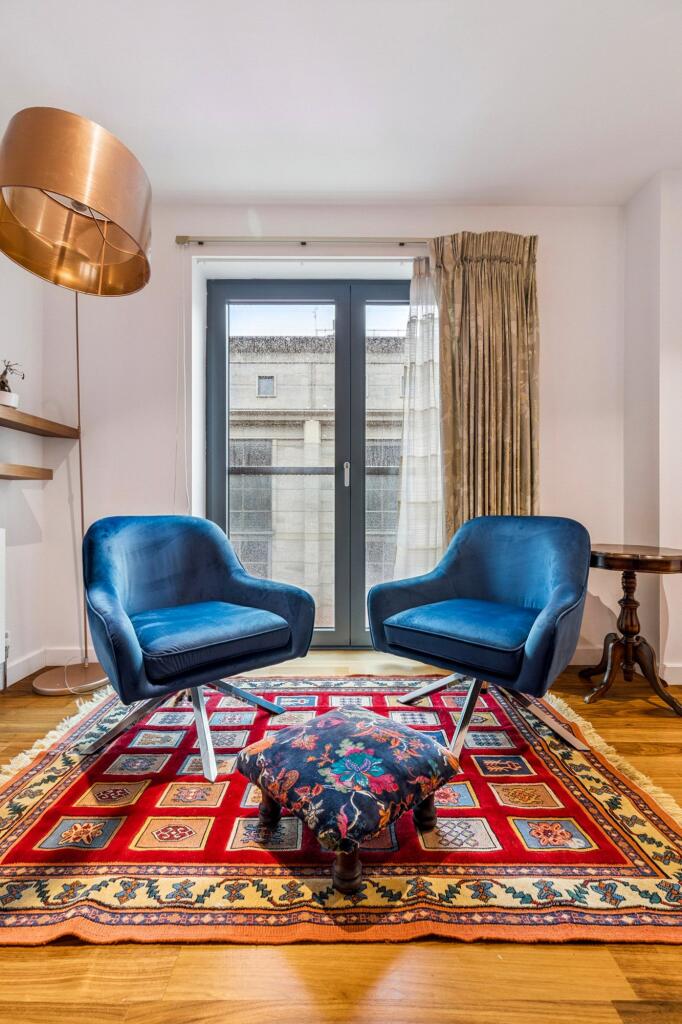 Sitting Area