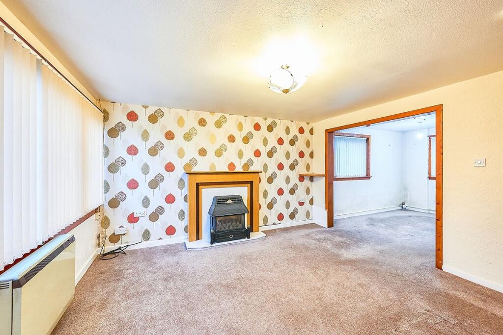 Living/Dining Area