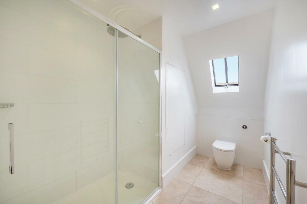 bathroom(4).jpg