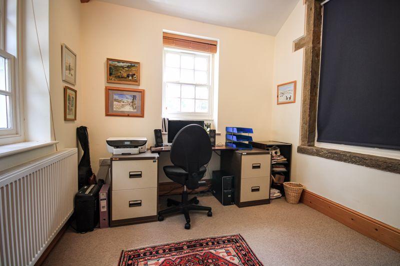 Bedroom/Study