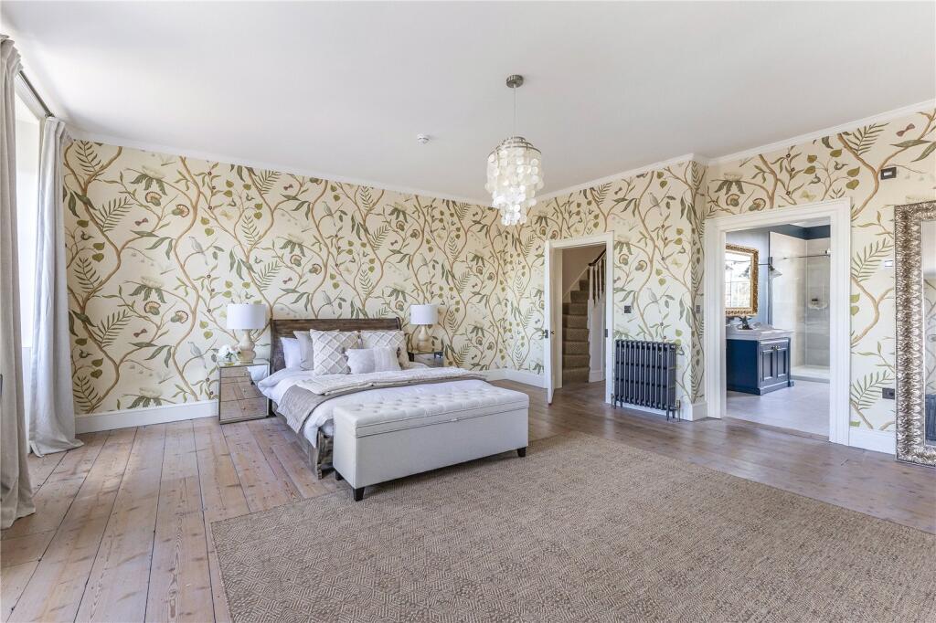 Principal Bedroom