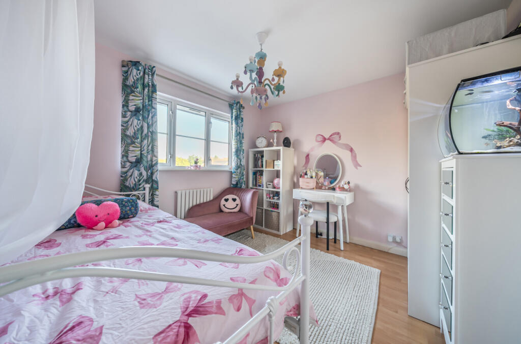 1388775-24-693976...