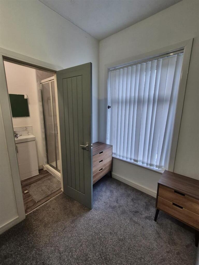 WhatsApp Image 2025-02-11 at 14.15.38_fb37f02a.jpg