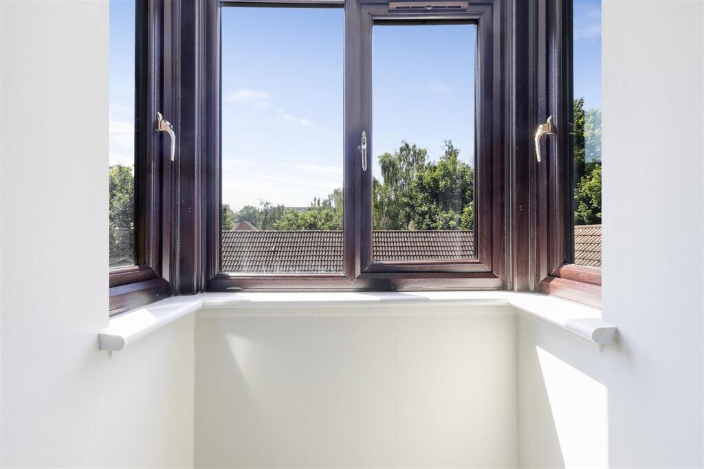 TURNPIKE LANE 5 - (20).jpg