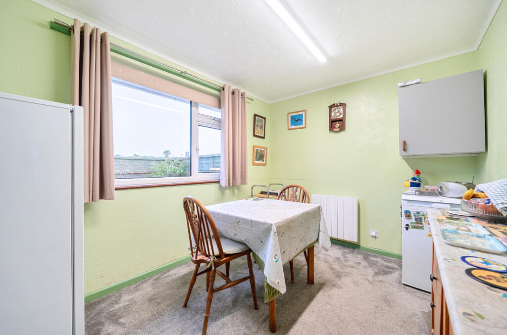 1389341-9-693ff74...