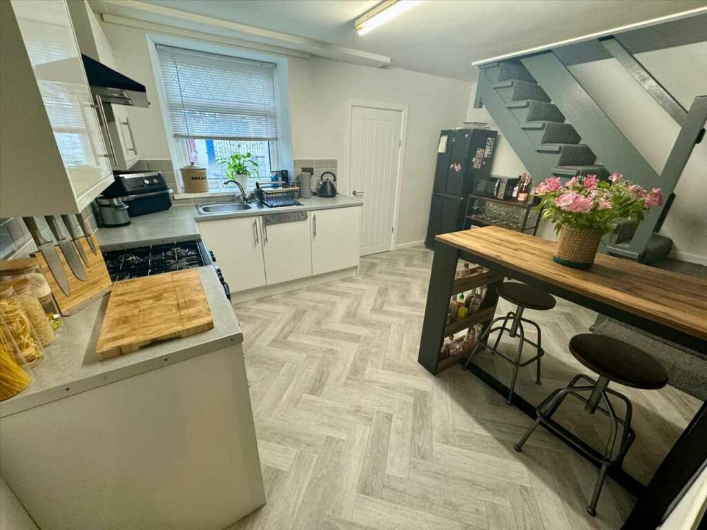 Kitchen/Diner (Lower