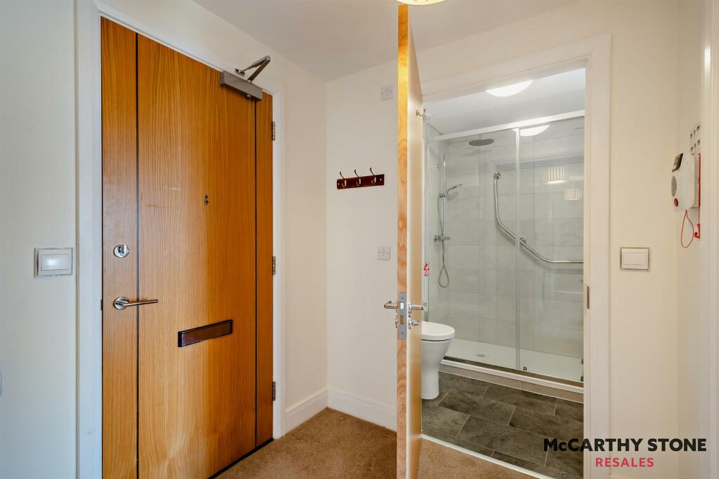 8615699-interior04-800.jpg