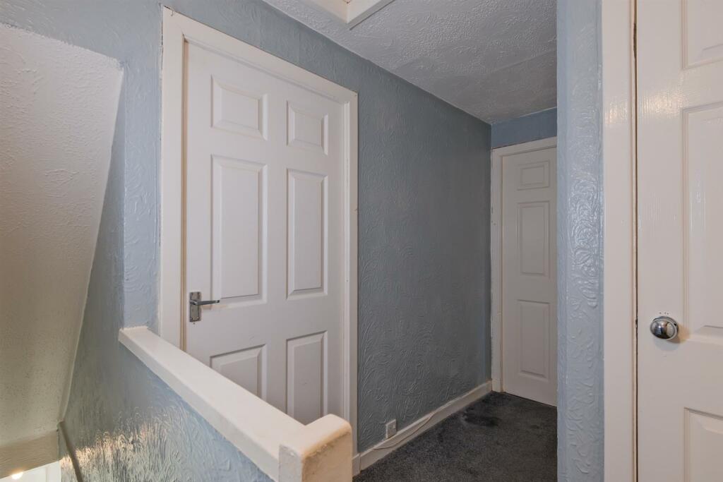 018-86 Omoa Road Cleland, ML1 5RE.jpg