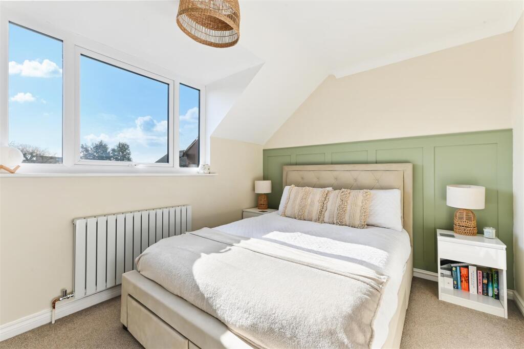 FARRIERS ROAD, 113 TPA EPSOM S- (9).jpg