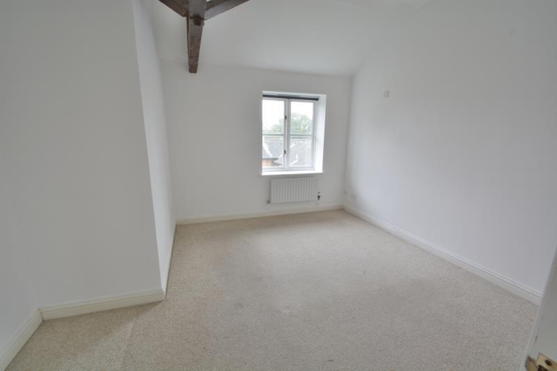 8473d Bedroom a_med.jpg