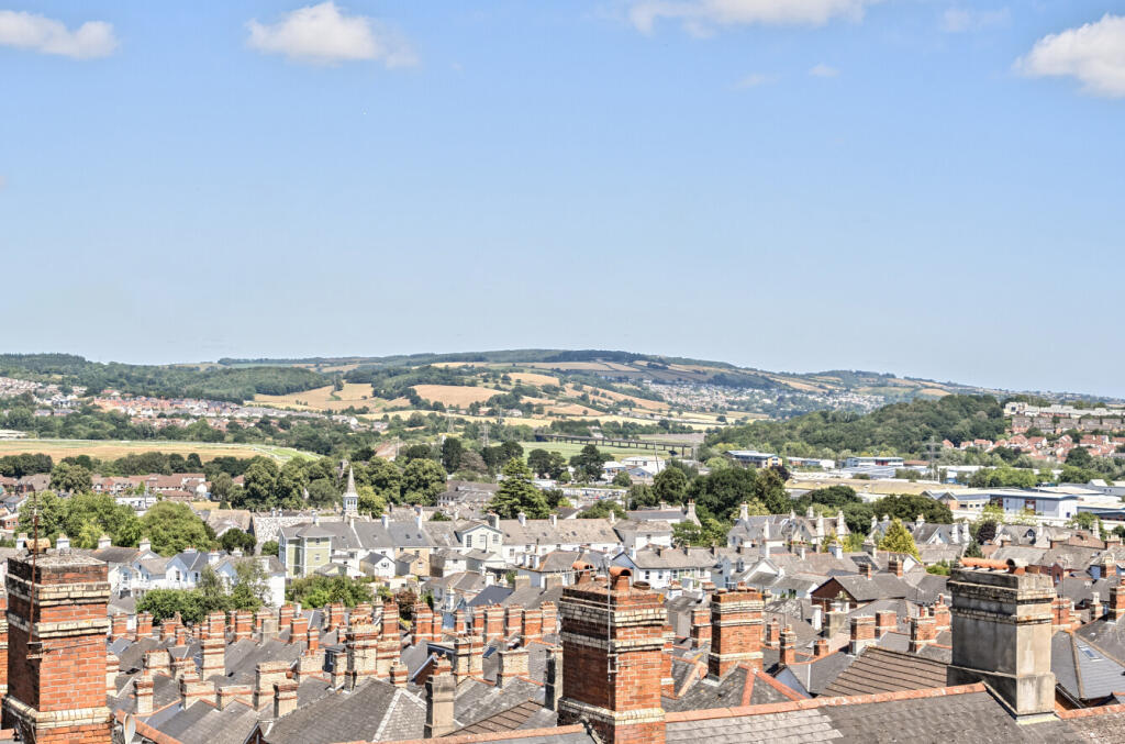 1321099-15-686d21...