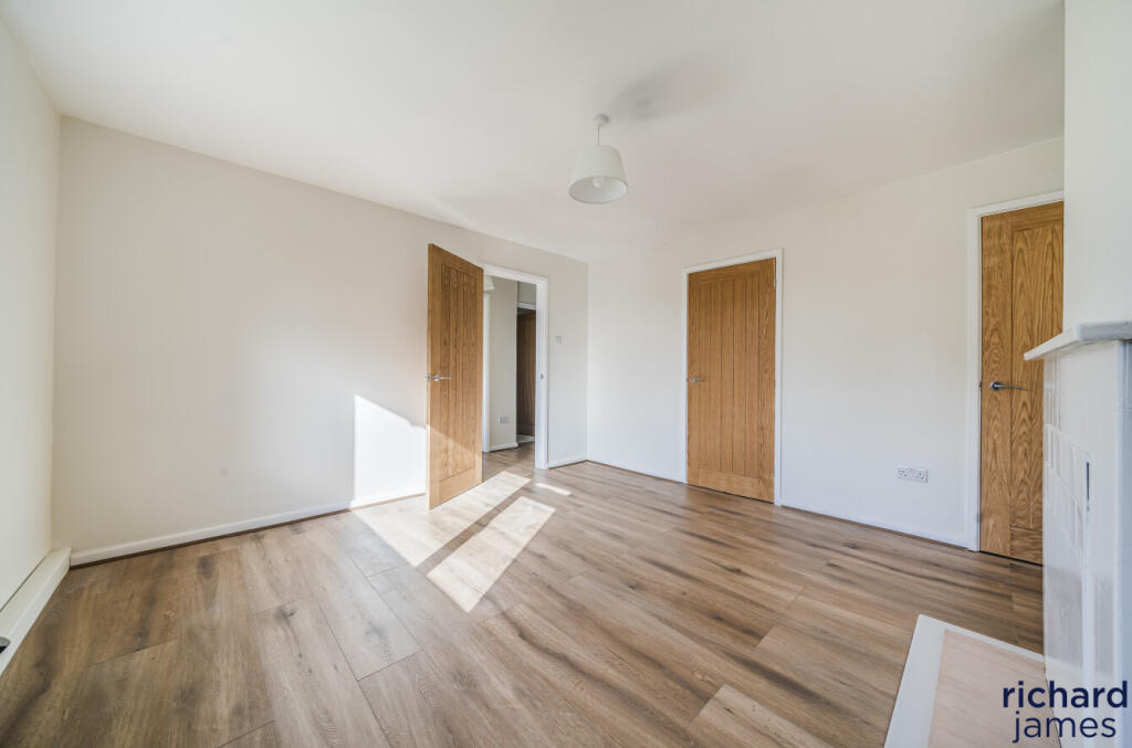 ab6d2a11-5830-4cb...