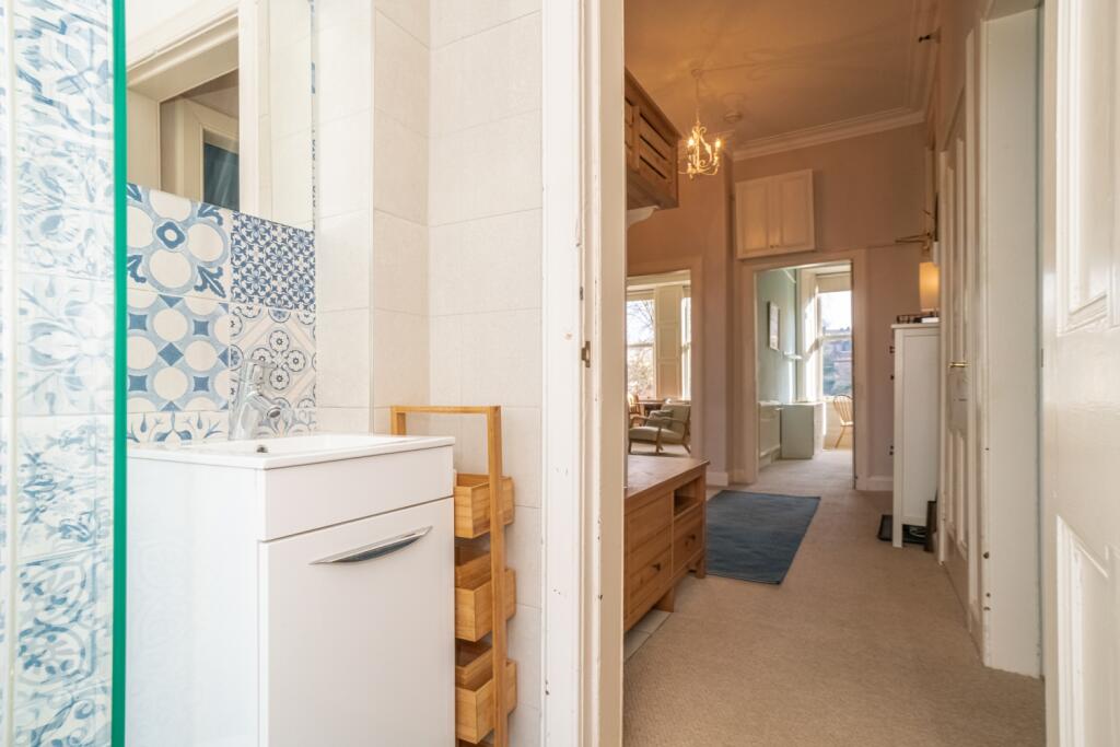shower room 2