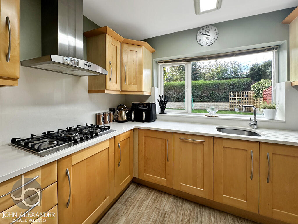 20251025_09510040...