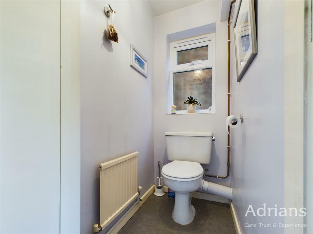 CLOAKROOM