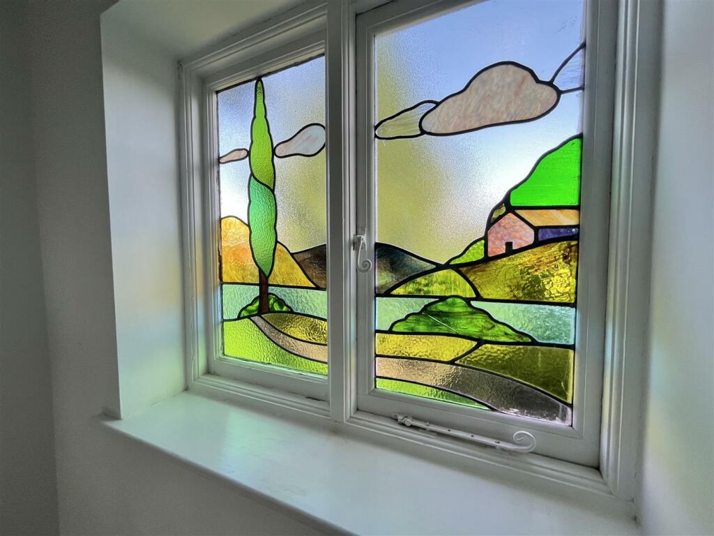 First Floor Hallway Feature Window.jpg