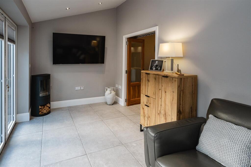 Adamlvphotography- Bramble House-60.jpg