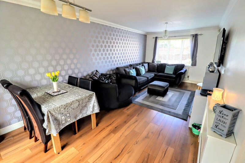 Lounge/Diner