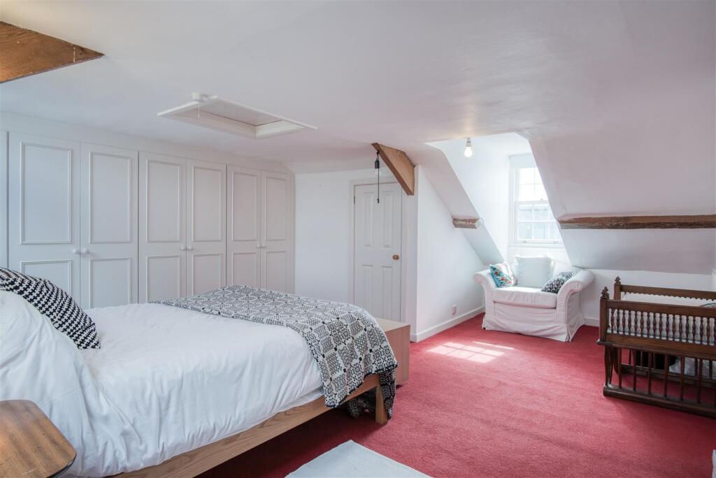 Bedroom 5