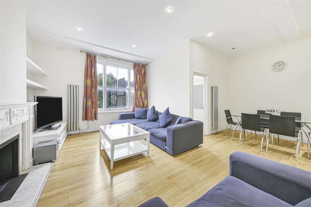 Eardley Crescent, Earls Court, SW5