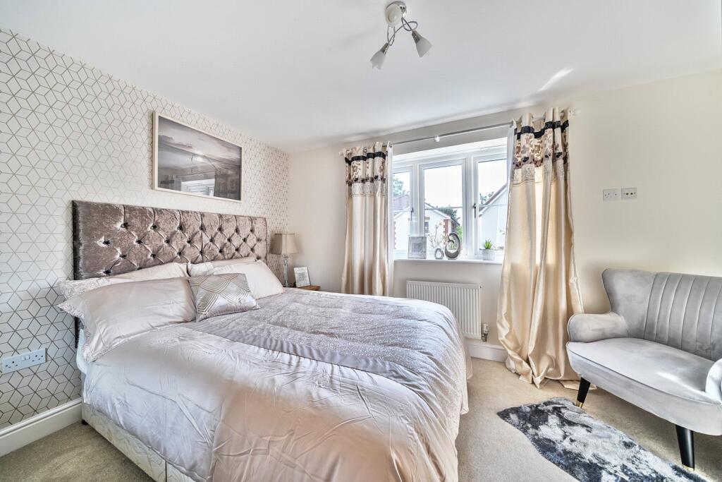 1298652-20-682cd6...