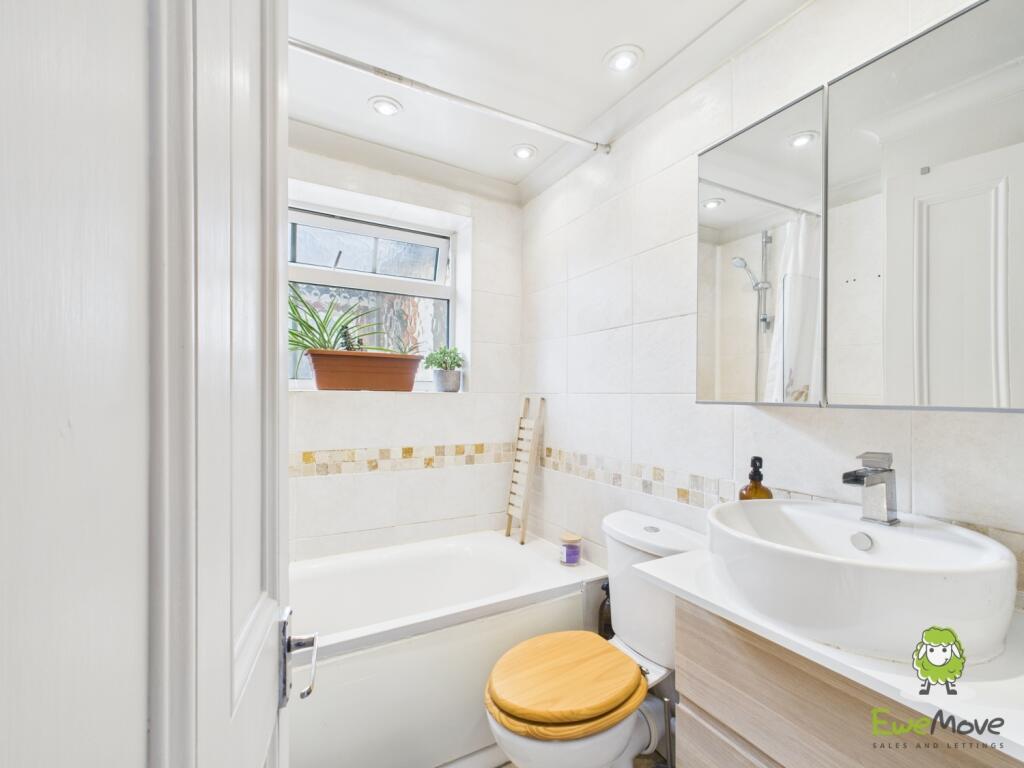 EweMove Estate Agents Basingstoke